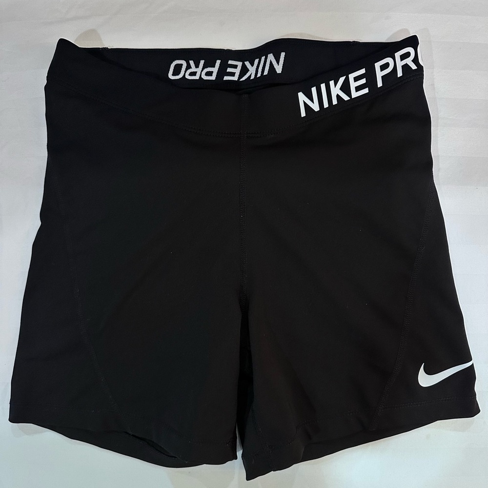 Nike Pro Women's Athletic Black Shorts